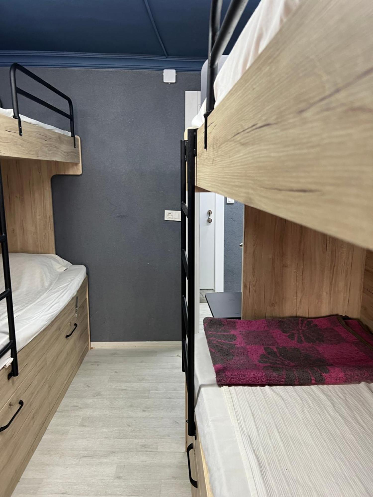 Istiklal Hostel Istanbul Exterior photo